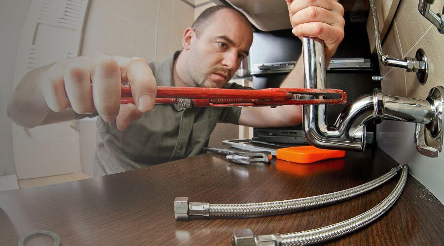Professional emergency plumbing in Iroquois, SD